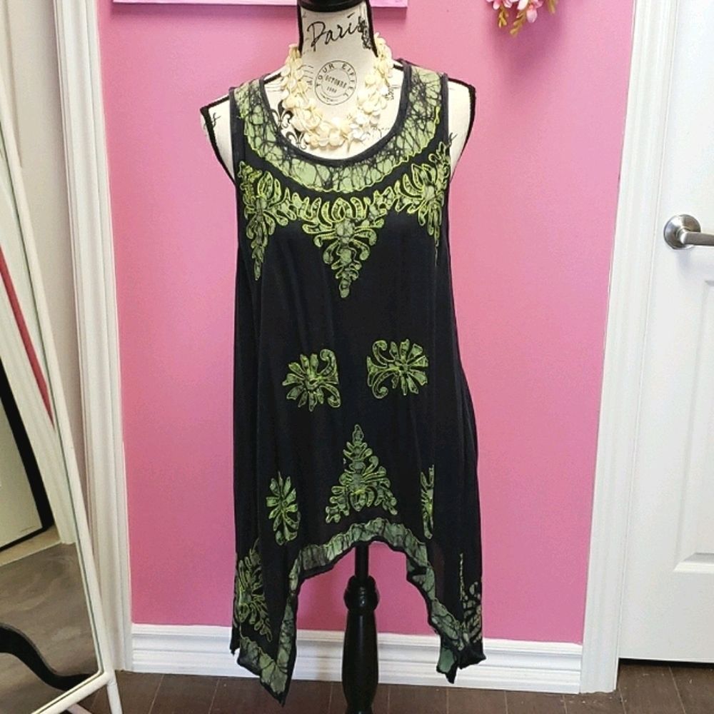 Shiva 💚🖤💚 Fashions Embroidery Dress/Top Blouse